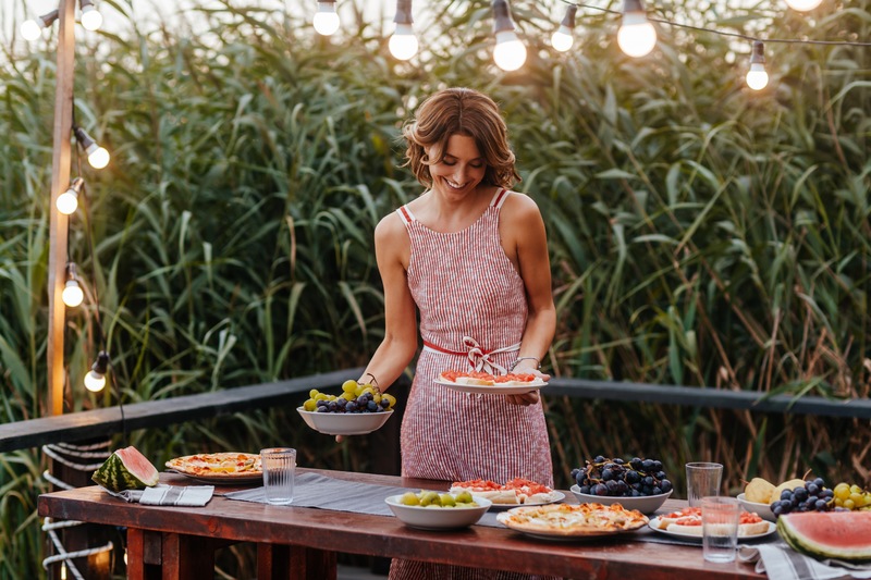 Tips for Hosting an Unforgettable Summertime Get Together