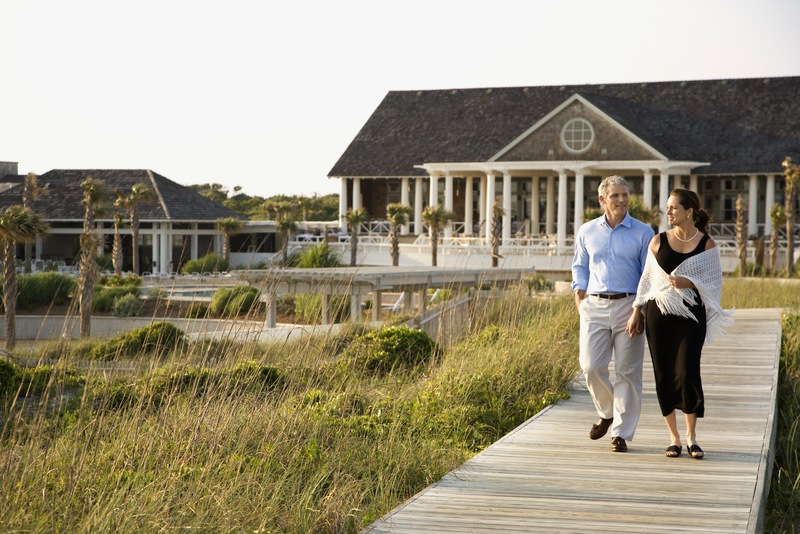 What to Know Before Building in a Beachfront Community